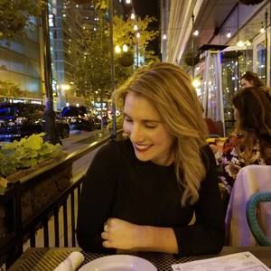 Meet your Posher, Nicole